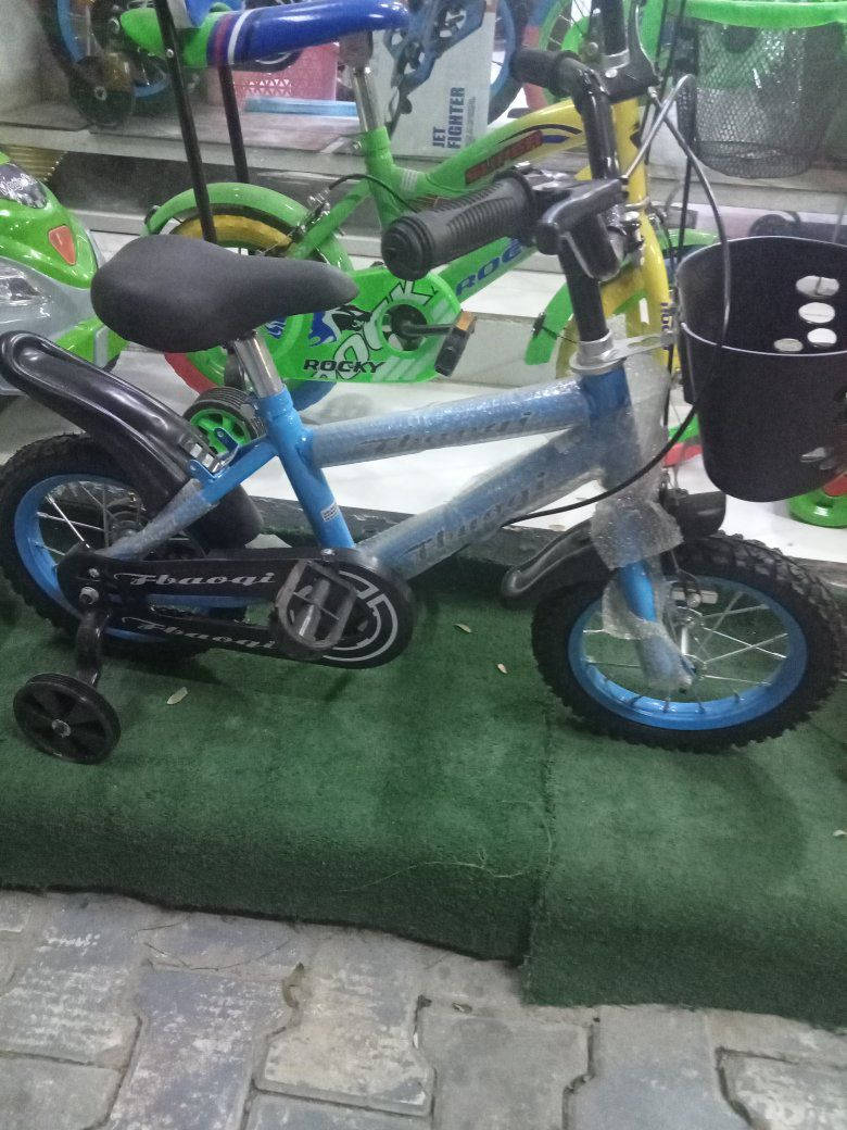 محل العاب اطفال يوجد توصيل داخل كركوك فقط  ***********
