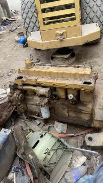 محرك كريدر G12 جمبر نقص فلاوين وسلف محرك تاخذه جفته يصرف يومية ربع دبه   كرنك ٣٠ بم وجنابر ونوزلات جدد مكانه بغداد وره علوه الرشيد ***********
