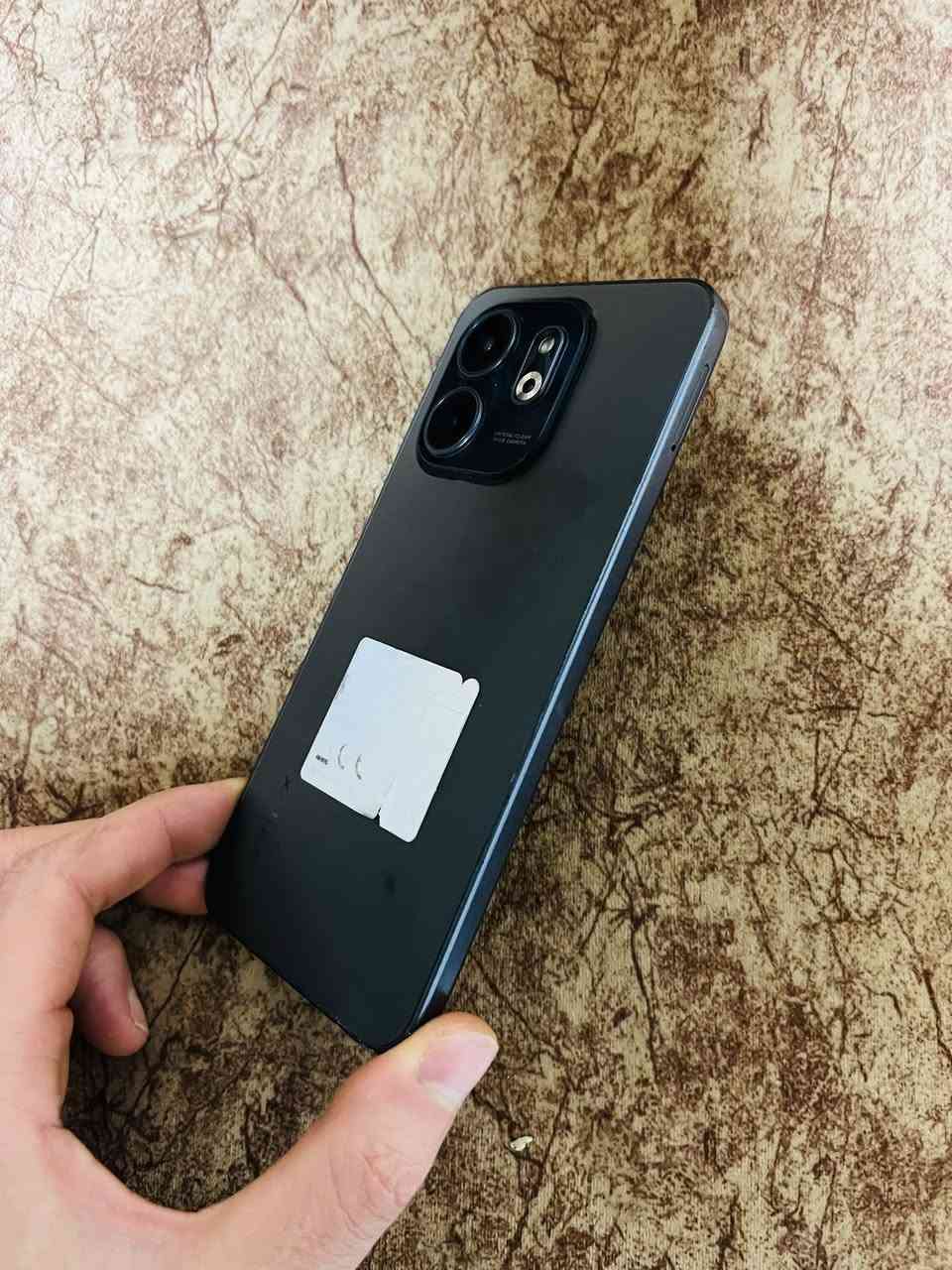 سلام عليكم للبيع جهاز نفنكس 9مستعمل شي قليل ونضيف حيل بيع مستعجل ونضيف حيل السعر 100وبي مجال المكان العلم الحاوي الرقم***********
