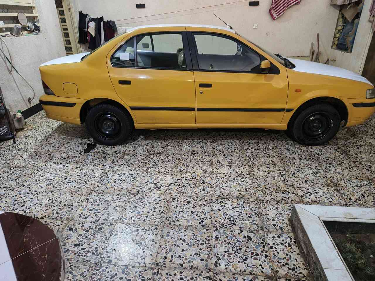 سلام عليكم سمند موديل 2010  رقم بغداد مصفر هيئه وغرامات دشبول لاسود مكفوله ماعده باب الصدر مكينه كير مكفولات حداديه جديده  سعرها 35 وبيها مجال قليل مكان ميسان المجر الكبير ***********
