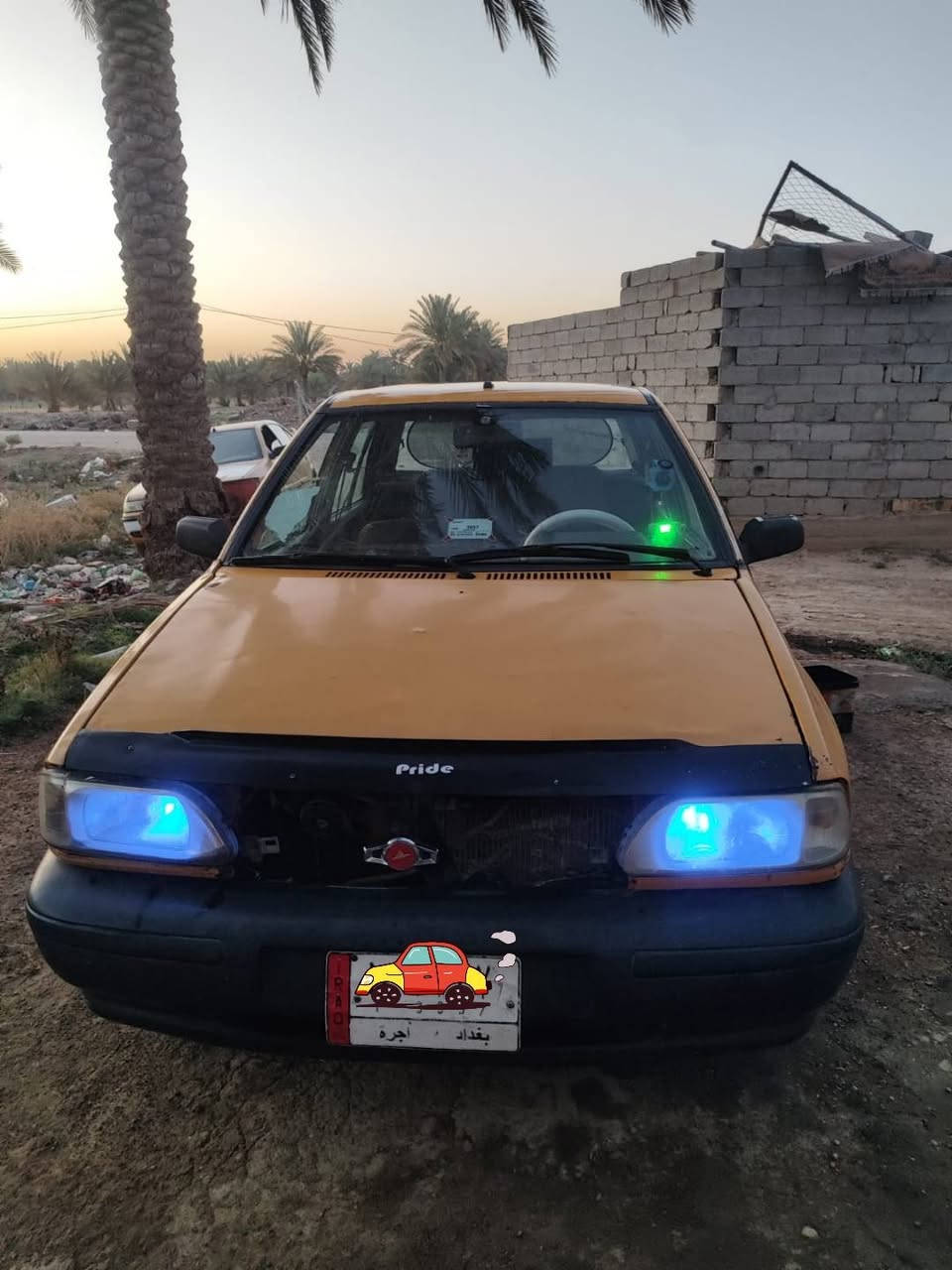 سلام عليكم سايبه مديل 11 كير ومكينه جدد حداديه زينه كهربائية كله شغاله سياره جاهزه ما عيزه شي تريك وين ما عجبك برغي مذ عليه سياره ما عيزه شي اتكفل سرقه وعشاير رقم الماني بغداد سنويه عضم عاج السعر 10 وبيه مجال مكان بابل ***********
