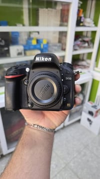 نيكون D610 • 50مم F1.8 • شتر ٦٠٠٠