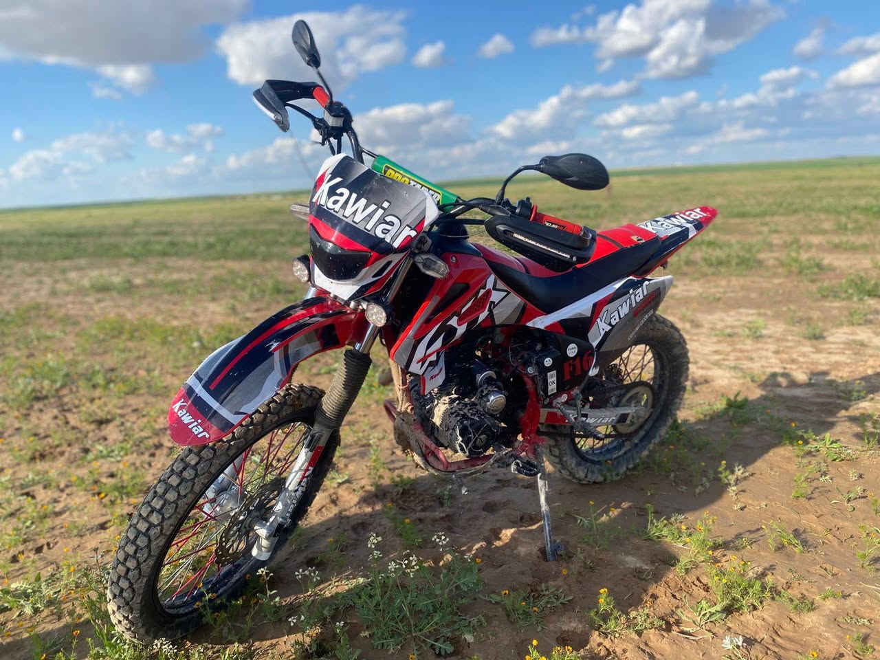أسلام عليکم
يوجد قفاز للبيع 
موديل, 23 کاويار فئه GYX 
محرک 200cc 
نضافه شوف العين 
شغال من ال تاير ل تاير 
سلف شغال لايتات شغاله 
سعر 740 وبي مجال 
ويرهم مراوس بـ يراني من 23 وفوق


**إذا كنت صاحب هذا الإعلان وتريد حذفه لأي سبب، رجاءا أرسل رسالة إلى الدعم الفني**