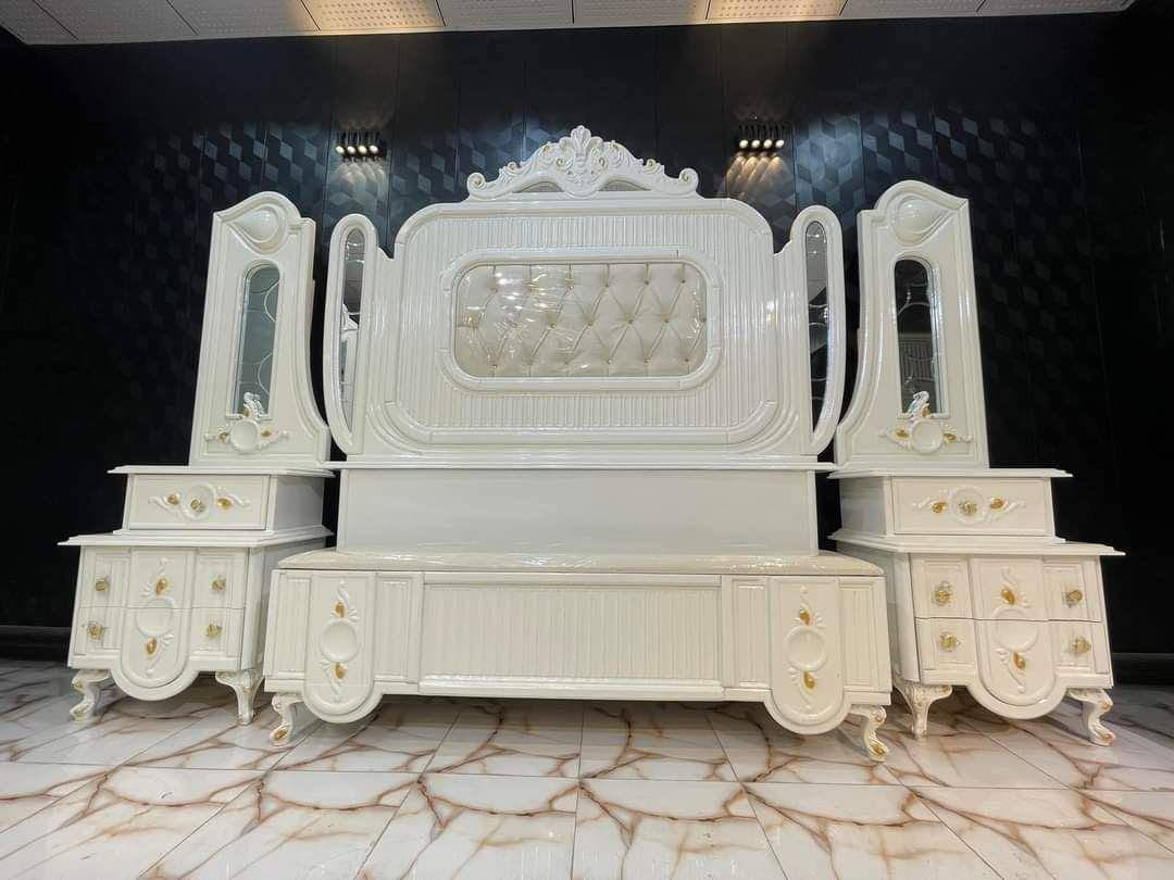 غرفة نوم حطاطه لون أبيض فصلتها بغداد 11 قطعه خشب ثقيل مستعمله شي قليل مكانها القادسيه حي الضباط للاستفسار خاص


**إذا كنت صاحب هذا الإعلان وتريد حذفه لأي سبب، رجاءا أرسل رسالة إلى الدعم الفني**