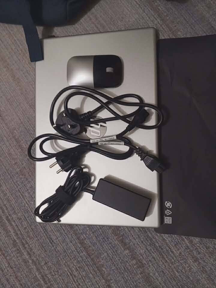 السلام عليكم حاسبه للبيع النوع. hp core  i3 جيل 13     .التفاصيل خاص


**إذا كنت صاحب هذا الإعلان وتريد حذفه لأي سبب، رجاءا أرسل رسالة إلى الدعم الفني**