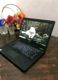ديل سوبر سلم • كور i5 الجيل السادس • رام8جيجا/256SSD