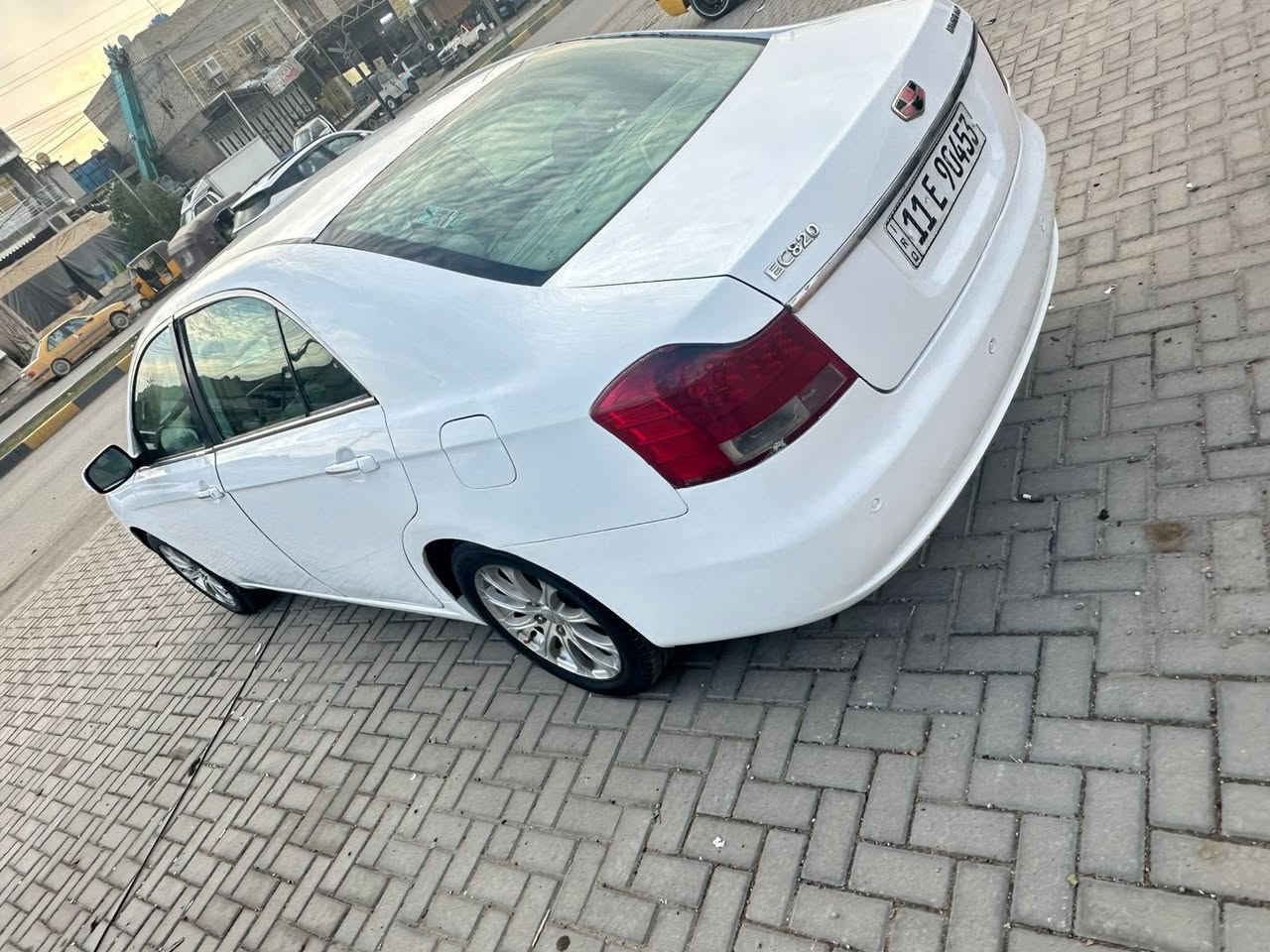 السلام عليكم Ec8موديل 13
محور كير ومكينه كورلا نحله 1800

سلايت روف 

كشنات جلد بيجي 

شاشه ايباد 

حساس خلفي 

كامره دواره

اشاير بالمري

تبريد لمس امامي خلفي

لايت زنون 

رقم بغداد نكليزي

مصبوغه عام للجماليه مكفوله من الضرر

مكان السياره بغداد

السعر ٧٤ وبيه مجال

***********
