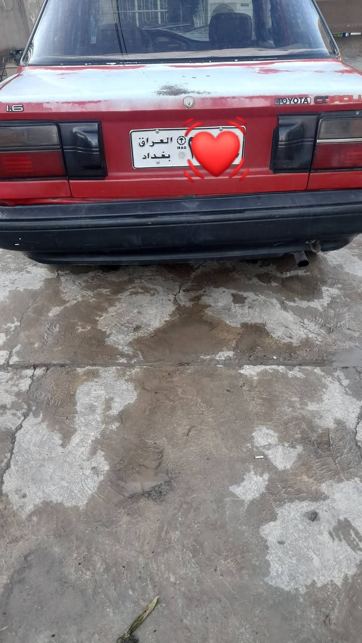 موديل 1990
كير ومحرك شرط 
السعر 38وبيها مجال 
شرط التحويل 
رقم بغداد صدامي 
الاتصال ***********
