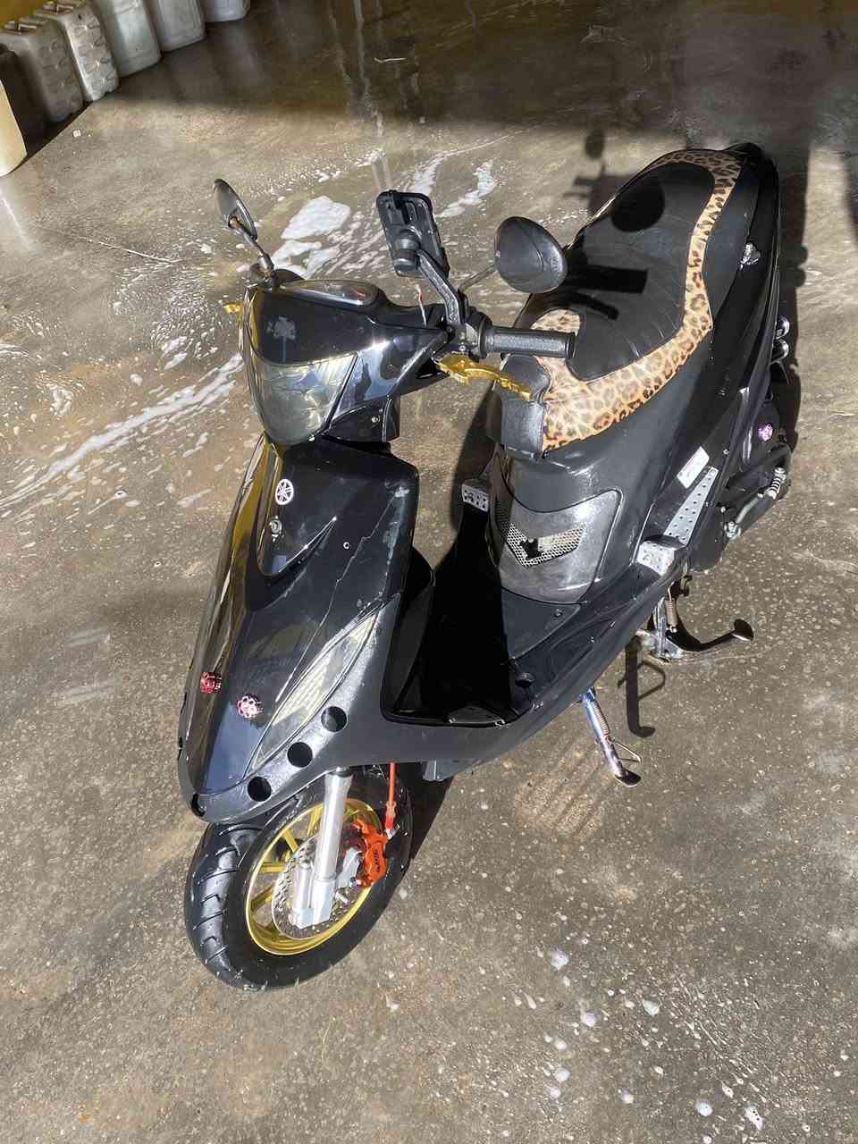 سلام عليكم ماكس عدله لبيع  مكينه حاويه شادها جديده كهربائيات شغاله 750 وبيها مجال مكان نجف


**إذا كنت صاحب هذا الإعلان وتريد حذفه لأي سبب، رجاءا أرسل رسالة إلى الدعم الفني**