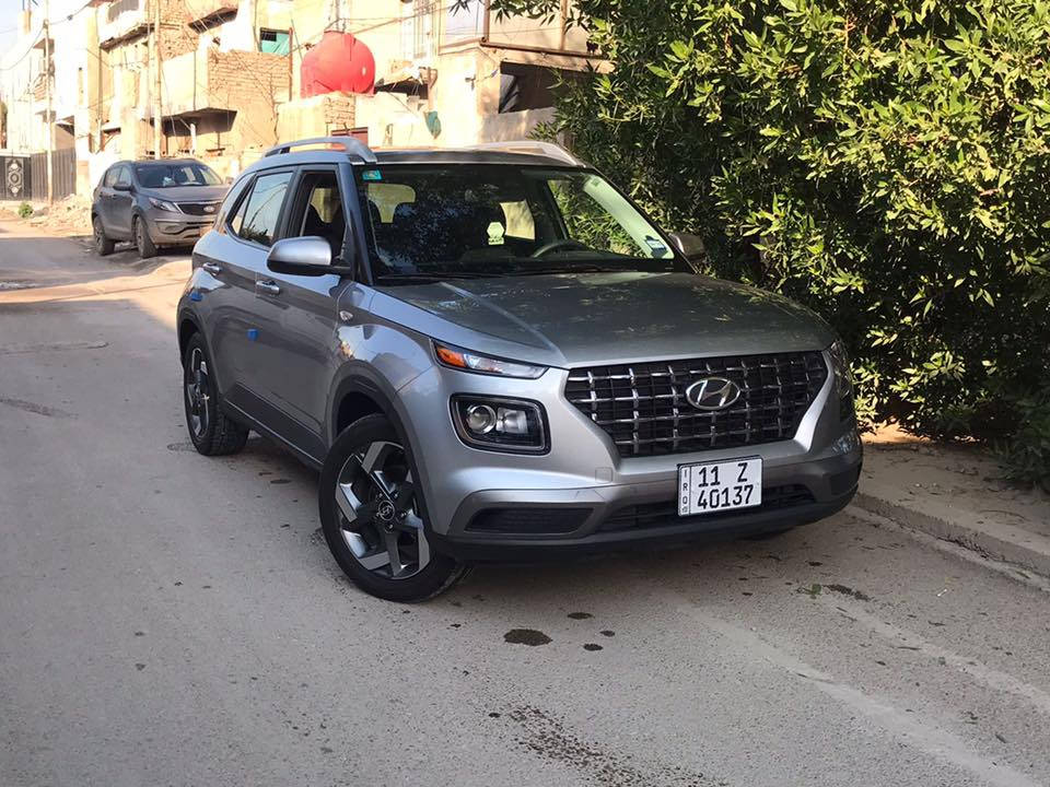 #هونداي_فينو
#موديل_2024
#مرقمة_بغداد
#دخول_جديد
#فوووول_مواصفات

  المواصفات 

1- بصمة 
 2- فتحه سقف (سلايت)
3- داخل لونين 
4- شاشه كبيرة كامرة دوارة 
5- فول  تحكم ستيرن جهتين  
 6- ويل كروم 
7- شاشة كبيرة كاربلي +اندرويد 
8- نظام انذار
9- مانع انزلاق
10- تراكشن منحدرات
11- وضعيات قيادة  
12- رادار تحذير جانبي 
13- رادار خلفي
14- رادار امامي
15- تحديد مسار 
16- مكينة 1600 دبل نوزل 
17- حمالات سقف
18- حساس خلفي
19- دبل بصمة 
 و السيارة جديدة جدا و السيارة اجمل و أحلى بكثير من الصور و الحادث خفيف صور الحادث مرفقة مع الصور 
السعر 153 و بها مجال بسيط الاتصال ***********

📍المكان : بغداد , الدورة
