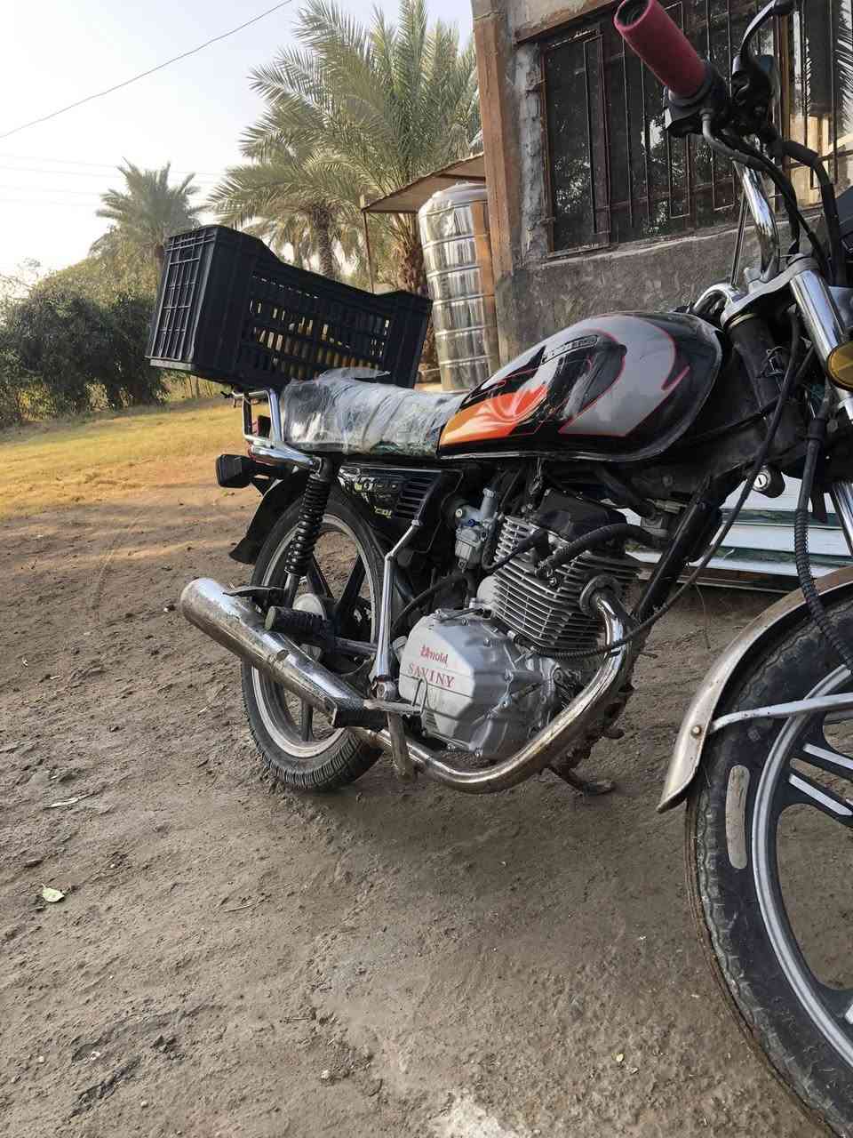 سلام عليكم
دراجه سافان 2020 ما ناقصها شي ترتيب بس سعر 525وبيها مجال ل ‭٠٧٨٦ ٩٤٠ ٢٥٠١‬
