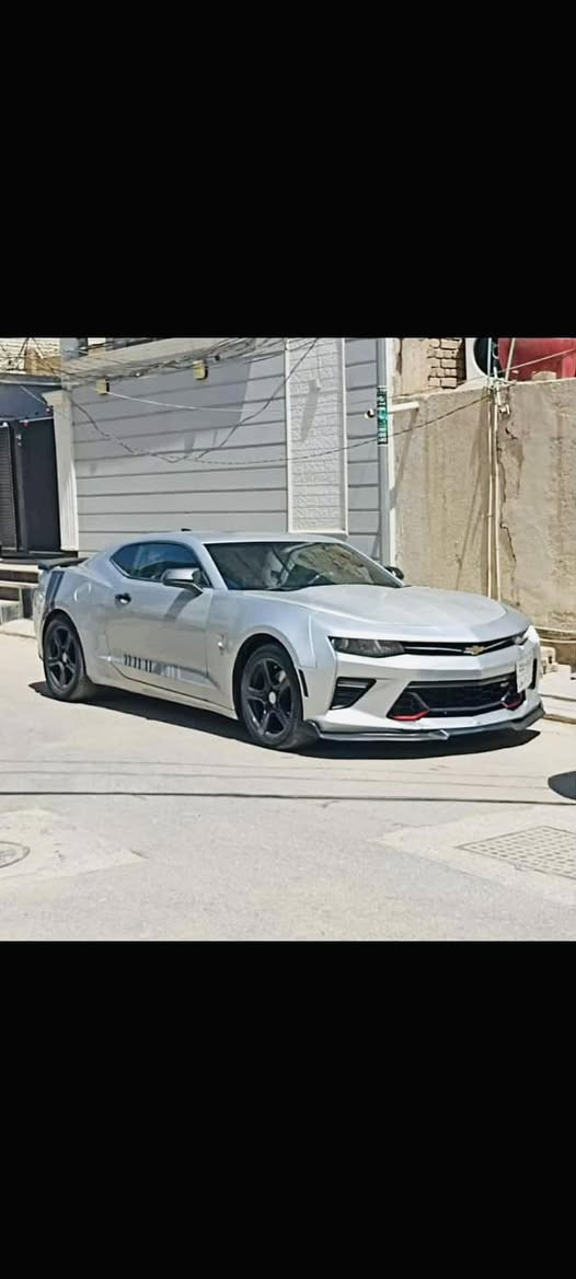 للبيع 
كمارو موديل ١٧ 
حادثها جاملغ وبنيد شاصي لغد مكفول وهنا بيها جاملغ الثاني مصبوغ وسونارها بالصور 
سعره جوه السوك بيع مستعجل 
١٠٥ وبيها مجال كلش قليل 
عليها غرامات ٩ ورقات ينزلن من سعرها 
يعني ٩٦ وبيها مجال قليل 
باسم شركه تريد وكاله تريد مداور 

***********

مكاني / نجف
