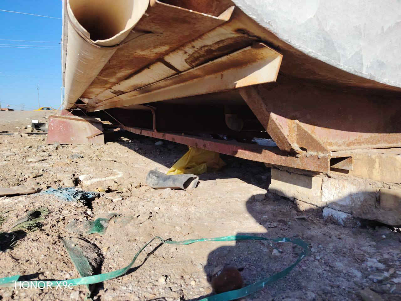 السلام عليكم تانكي 16000 مفصل على البي 75 المكان ميسان العماره السعر مليونين وسبعميه ***********
