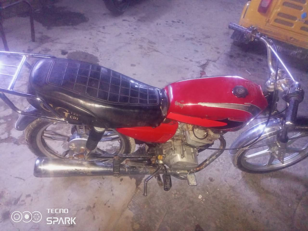 للبيع ولمراوس يراني 5كير 2017مكينه خير من الله لابخار ولاتنقيص  السعر200وبيهه مجال ا  عنوان بغداد المعامل ***********
