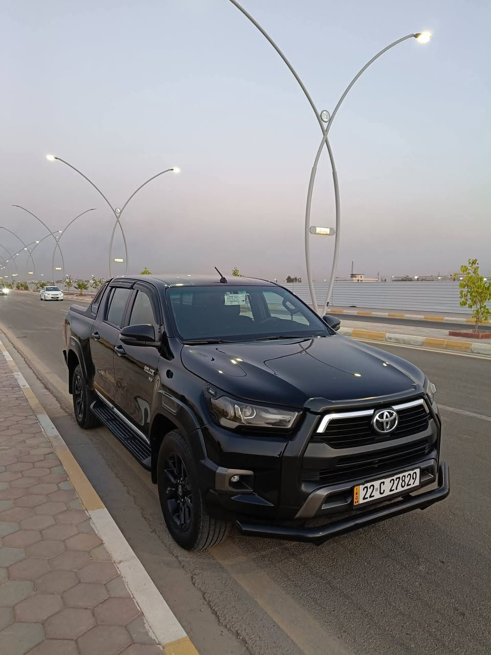 السلام عليكم تويوتا هايلوكس ادفنجر 2021 كويتي لون اسود رقم اربيل جديد ماشيه 94 الف Km 
العنوان الانبار الرمادي 
اللاستفسار ***********
السعر 34 الف دولار
