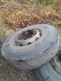 زوجين تايرات ووياله المانيات مع ويل الماني 07801286242
