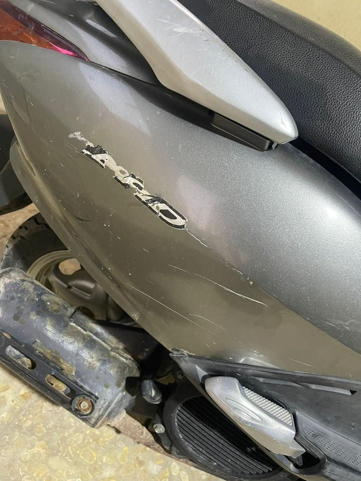 دراجه ليدي ياباني نوزل
ليدي ياباني نوزل للبيع او مراوس ماكس الدراجه مجفته مره وحده وغراضها كلها اصلي الشادها 
السعر 600 
مكاني حله مركز المدينه 
***********
