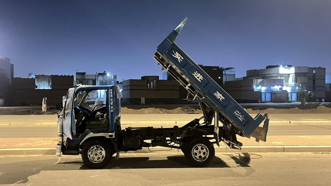 سلام عليكم 
كنتر فحل مديل95 شاصي مكينه كير كفاله تخم تاير 
سعر 140 مبايل*********** بصره
