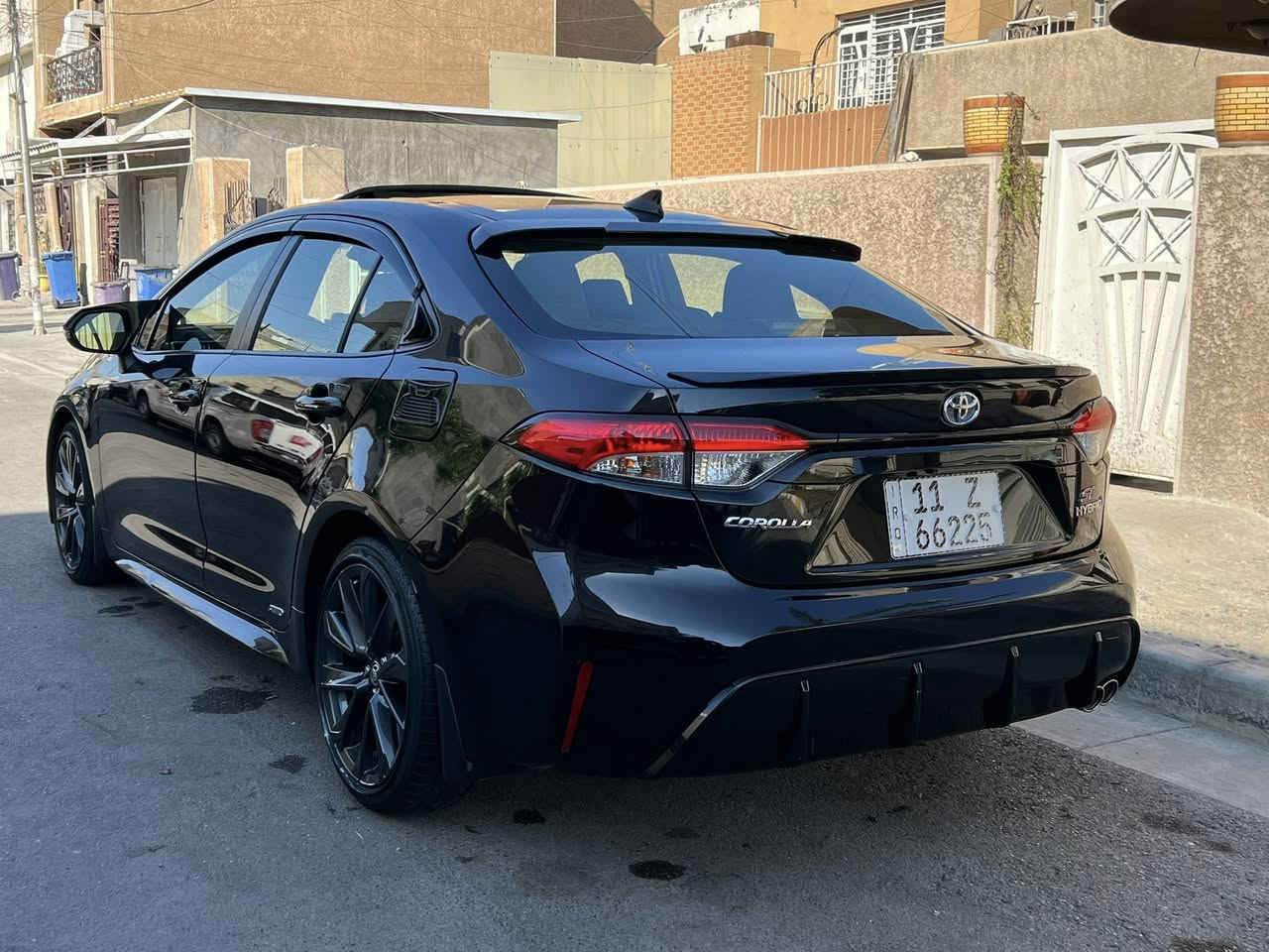 السلام عليكم
كورلا هايبرد وارد امريكي ( ياباني اصلي) 
موديل:2023
ماشية:32 الف اجتي من امريكا ماشيه ٢٩ 
مواصفات SE: فتحة،رادرات ،بصمة،بصمة دخول ذكي، ويل كب ،فور ويل، رادارات امامي خلفي جانبي، كاربلاي بلوتوث، وهواي مواصفات بيها..

حادث: صبغ ربع جاملغ خلفي فقط 

عنوان السياره : بغداد
السعر:١٦٨$

شراي اتصل وتدلل : ***********
