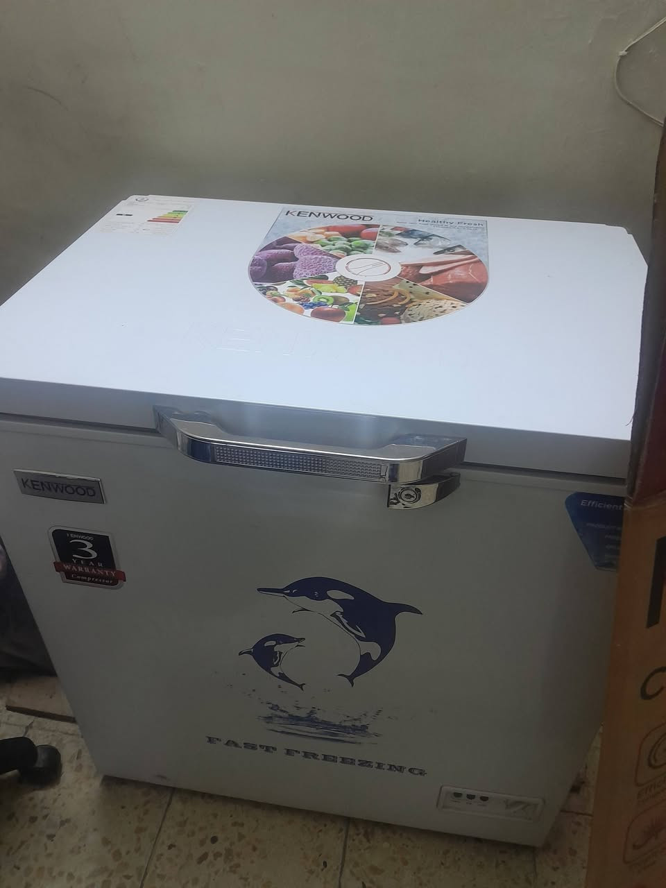 اغراض استعمال قليل نظيفه للبيع الاعظميه تواصل وتساب ***********
شاشه حجم55 TCL فول مواصفات سلم حتى كارتونه موجوده مالته مع بوفيه 
شاشه  نت حجم42 مع كارتونته مع بوفيه
سرير تركي نفر السعر25
مجمده بعده جديده استعمال جدا قليل السعر 150
