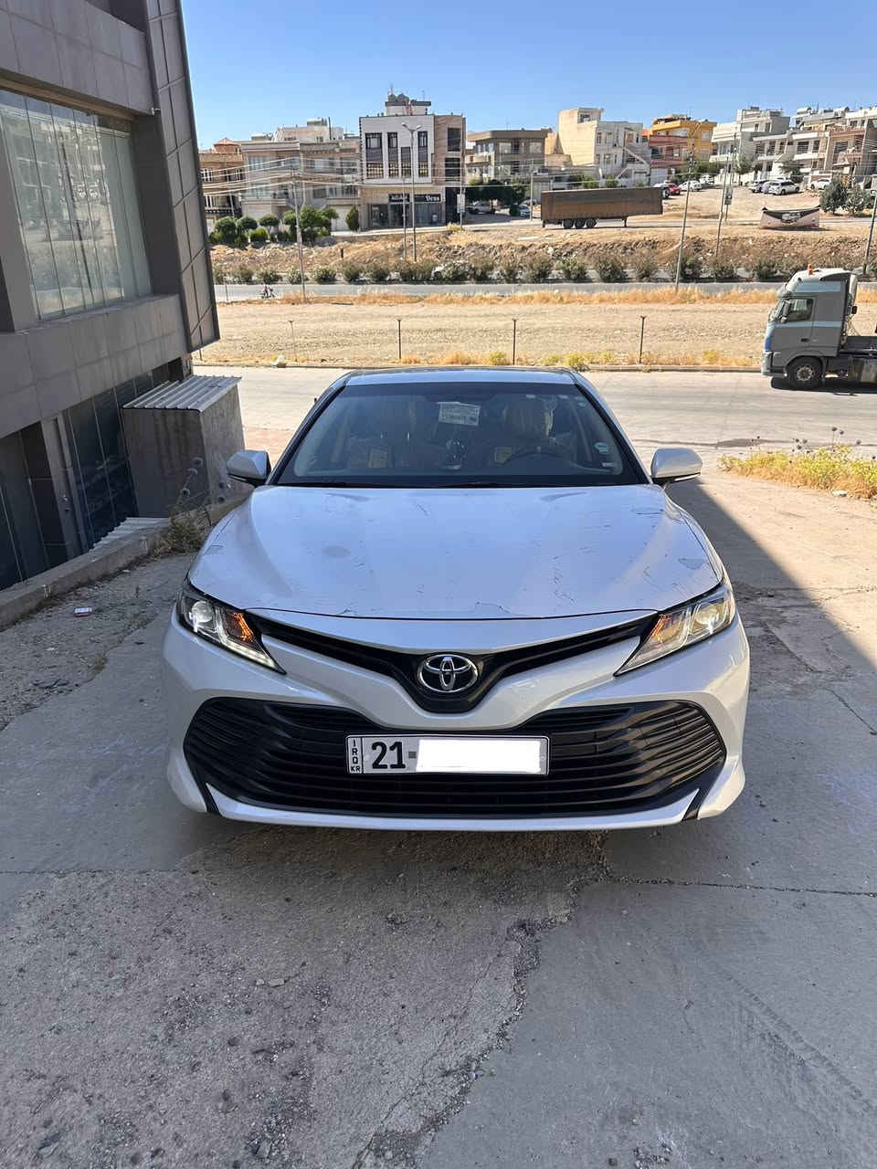 TOYOTA CAMRY LE 2020 اخت زيرو
***********
تويوتا كامري خليجي شركة ساز 
موديل 2020 اخت زيرو كفالة عامة
2 بصمة بلادي وياها 💎

بدون شخط بدون صبغ بدون رصعة بدون حالوب بدون بارد بدون تبديل وضع شريكة💎
 
سيارة جديدة بلكارتون ماشي 48 الف 💎
ضمان شركة ساز بقاء بيها 💎

رقم سليمانية و سنوي جديدة اله 2029
مكان سيارة داخل سليمانية 💎
وتس اب موجود على رقم
