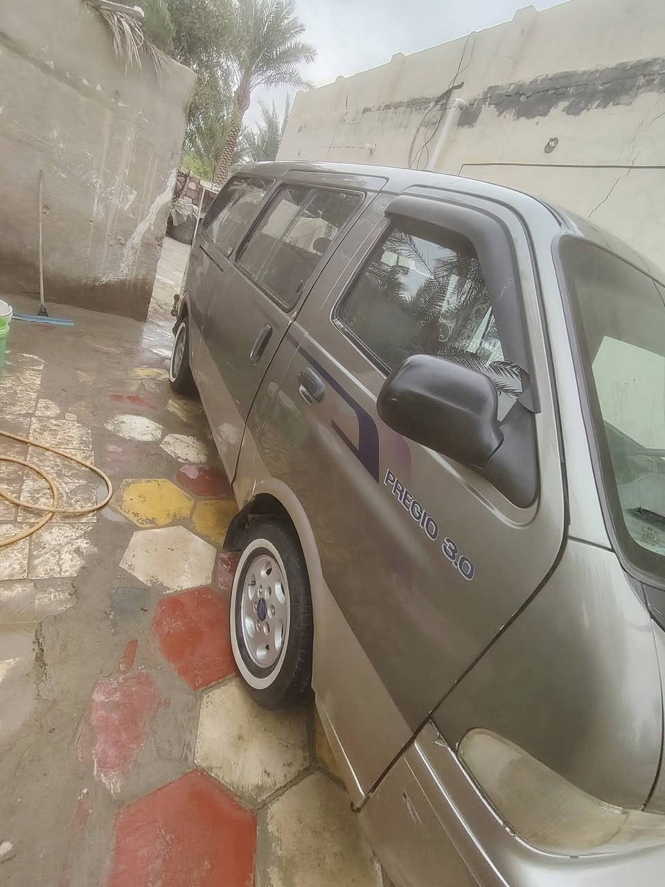 كيه بريجو موديل٩٩ مصبوخ جماليه كير ومحرك وكسن شرط كل جديد كهربايات كله جديد تخم تاير جديد باتري جديد مصفر من الهيه والمرور رقم كربلاء بسم ثاني يوم ادور السعر على خاص رقم تلفون ***********
