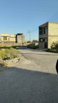 قطعتين أرض للبيع في الدوره البعيثه مجمع النسور ٣ مقابل مجمع العدل ٢ مس...