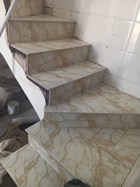 خلفه مصري سراميك وكاشي ومرمر ودرج بغداد مدينه الصدر ٠٧٧٣٥٨٧٥٥٩٧به وتسا...