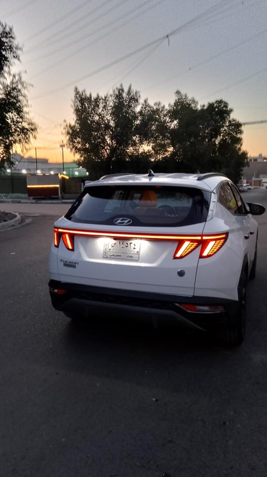 السلام عليكم هونداي توسان للبيع
مديل 2024
ماشيه 22 ألف 
مكفوله كفاله عامه مغلفه الدعاميات والبنيد ppf حمايه 
دوشمه عامه  
موصفات التوسان معروفه فول عدا الفتحه 
السياره نضيفه جدا على وضع الشركه وعلى ايدي اخذتها زيرو 
وبعد احلى بهواي من الصور 
السعر 227 وبيها مجال 
مكان بغداد 
للاستفسار 
***********
