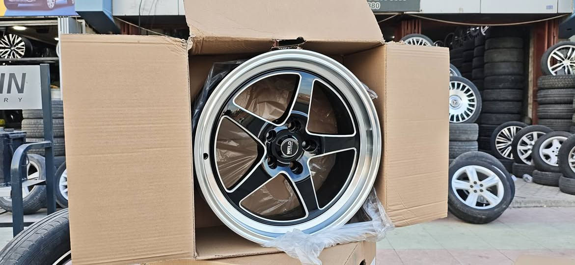 وێلدی یەک سایز شتی تاقانە لۆکی ناو کارتۆن بەردەستە ✅

ناونیشان سلیمانی تیرمینالی شارەزور فرۆشگای شارباژێر ✅

بۆ هەموو جۆرەکانی شاهینە دەبێت ✅

***********
