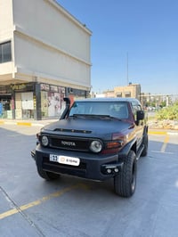 للبيع توياتا Fj 2008 كروزر خليجي  السيارة بدون صبغ ماشية ٣٨٠ الف كيلو ...