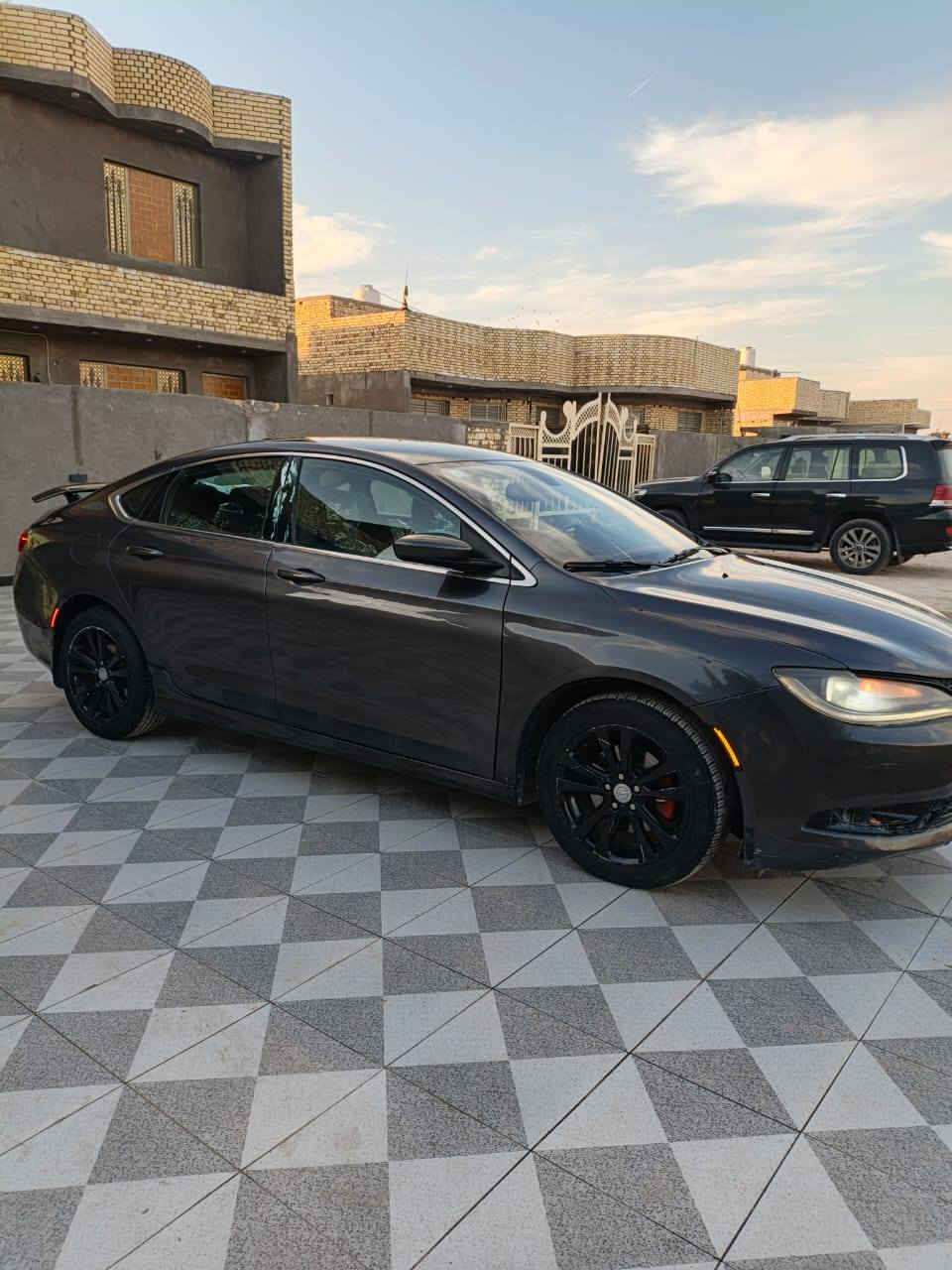 سلام عليكم
سي 200 امريكي محرك 2400 موديل 2016 لون رمادي رقم ذي قار حره سنويه 27 فول من عده الفتحه تبديل بنيد بدون دواخل وصبغ طرف جاملغ الامامي الايمن وباقي كفاله عامه سياره جاهزه تخم تاير حداديه تبريد ثلج جاهزه اخر حبايه كير محرك كفاله مكان ناصريه مركز سعر 95
***********
*********** واتساب
