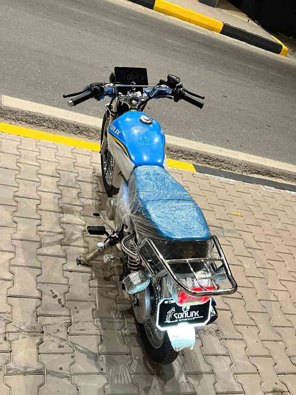 دراجه تايكر 25   (5) كير محرك شرط عل فحص دراجه حيل نضيفه شاشه شغاله مابيه اي نقص 
كلشي شغال مكان تكريت شارع لاربعين ♥️.
***********
سعر 675 وبيه مجال حك الجيه
