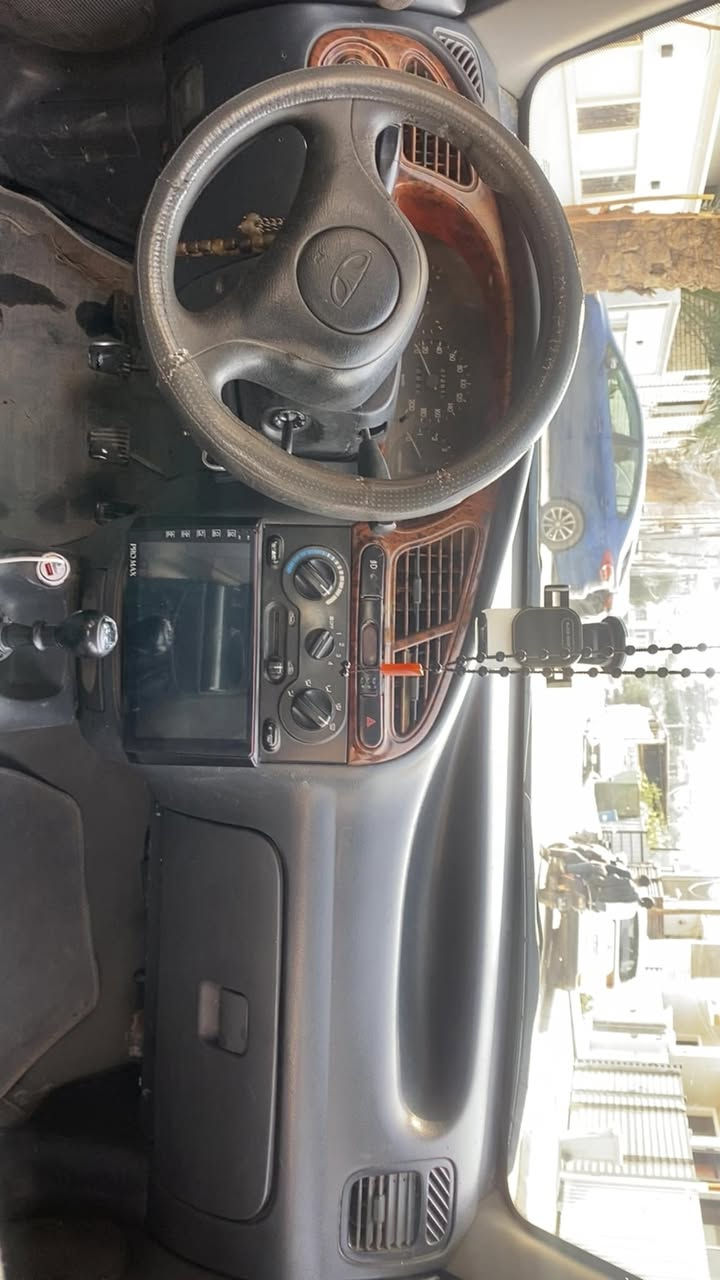 سلام عليكم للبيع فقط
دايو لانوس موديل97
رقم ديالى دولي رقمها كلش حلو هزه جديده تحويل وين متريد ثاني يوم
سياره جديده مناقصها كلشي
شاشه وكامره منضومه زنون 
بجم شوفر+ كير ومحرك كفاله1600مفتوح
كهربائيات كلها شغاله حته لايت سبايدر
سياره نضيفه جدا ومتعوب عليها ربع متصرف عليها
العنوان بغداد الكرخ
للاستفسار/***********
