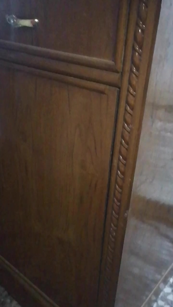 بوفيه تسكام صاج اصلي وزمهه فوك لميت كيلو جديده نضافه ميه بل ميه نجف كوفه لسعر بلش ١٩٠الف ٣ياله يشيلوهه ***********
