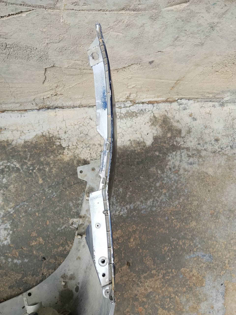 سلام عليكم دعاميه سبكترا كامله هي وشباكهه فوك جوه 
 وبلاجكتراتهه من موديل  2006 وجوه 
العنوان بغداد المحموديه السعر 200بيهه مجال رقم ***********
