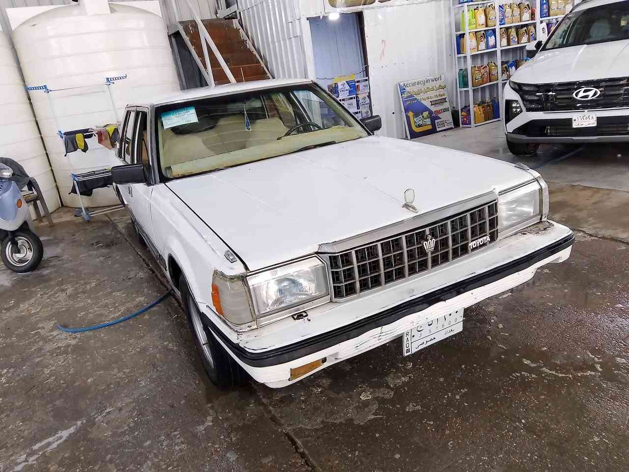 سلام عليكم للبيع او مراوس سوبر مديل 1985 رقم بغداد انكليزي دولي مشروع وطني سنويه لغايه 2028 مكينه وكير بلاد جدد حداديه جديد تخم تاير باتري جديد كهربائيات شغاله سياره جاهزة خير من الله ترايك وين ماتريد مكفوله من العيب شرعي والصوليات سعر 37 وبيه مجال مكاني ناصريه مركز شراي يتصل وبخدمته وهاذ رقمي ***********
