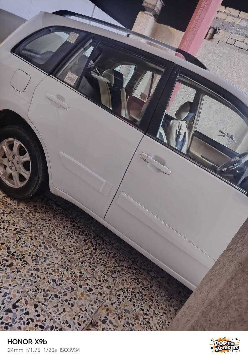 السلام عليكم
سيارة تيكو ٢٠١٣ كير كهربائي للبيع
مكينة وكير بحالة جيدة جدا
رقم بغداد انكليزي 
بيها مكانات صبغ 
السعر ٥٠ وبيها مجال مكان السيارة بغداد الكرخ للإستفسار الإتصال على رقم الهاتف  ***********
