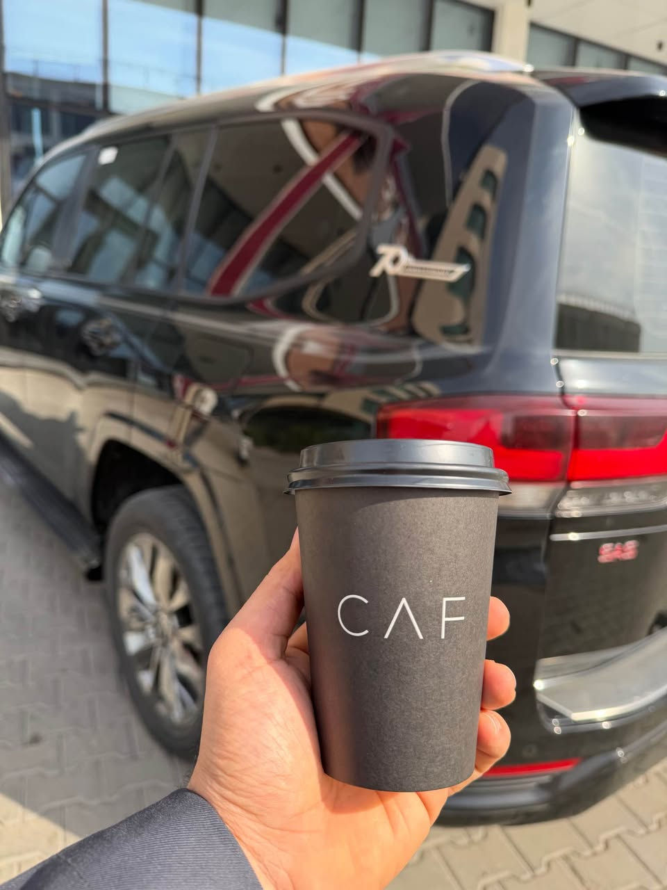 السلام عليكم، لاندكروز Gxr 2022  سبعينه جديده وكفاله عامة من كلشي رقم اربيل الجديد، مغلفه ppf . ساز اصلي . *********** البصرة, العراق
