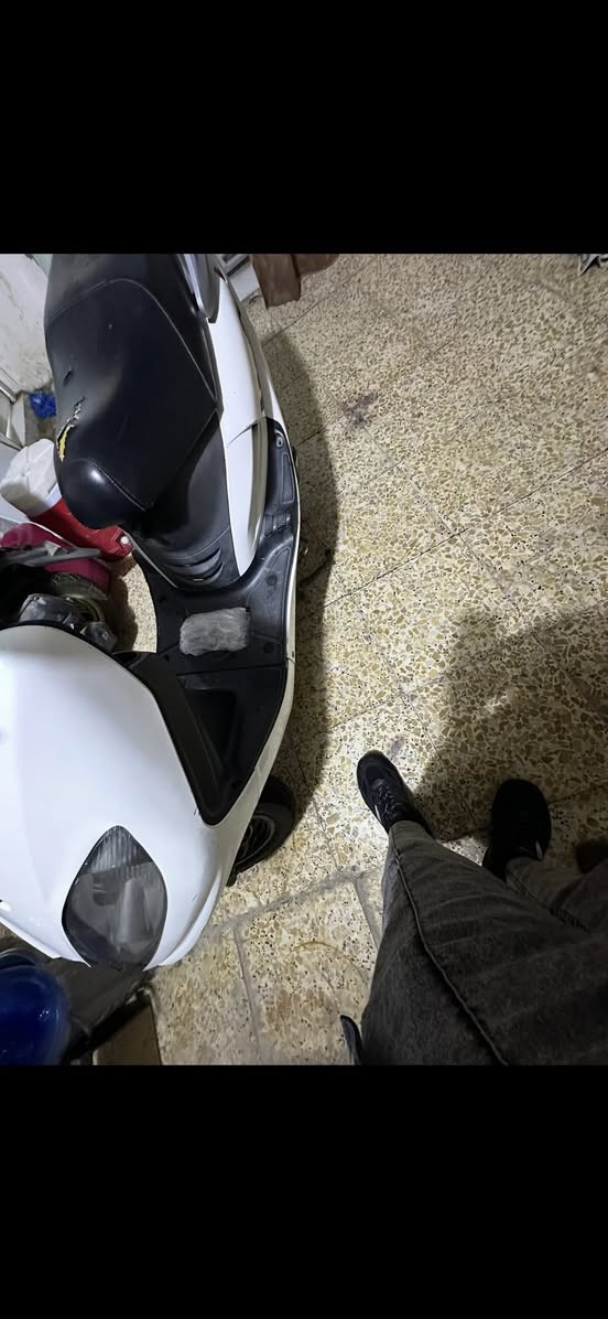 دراجه سيام نضيفه نكره سلف كهربائيات كلها شغاله عنوان كربلاء حي الحر السعر 250 وبيها مجال حك جيتك بس للشراي رقم المبايل ***********
