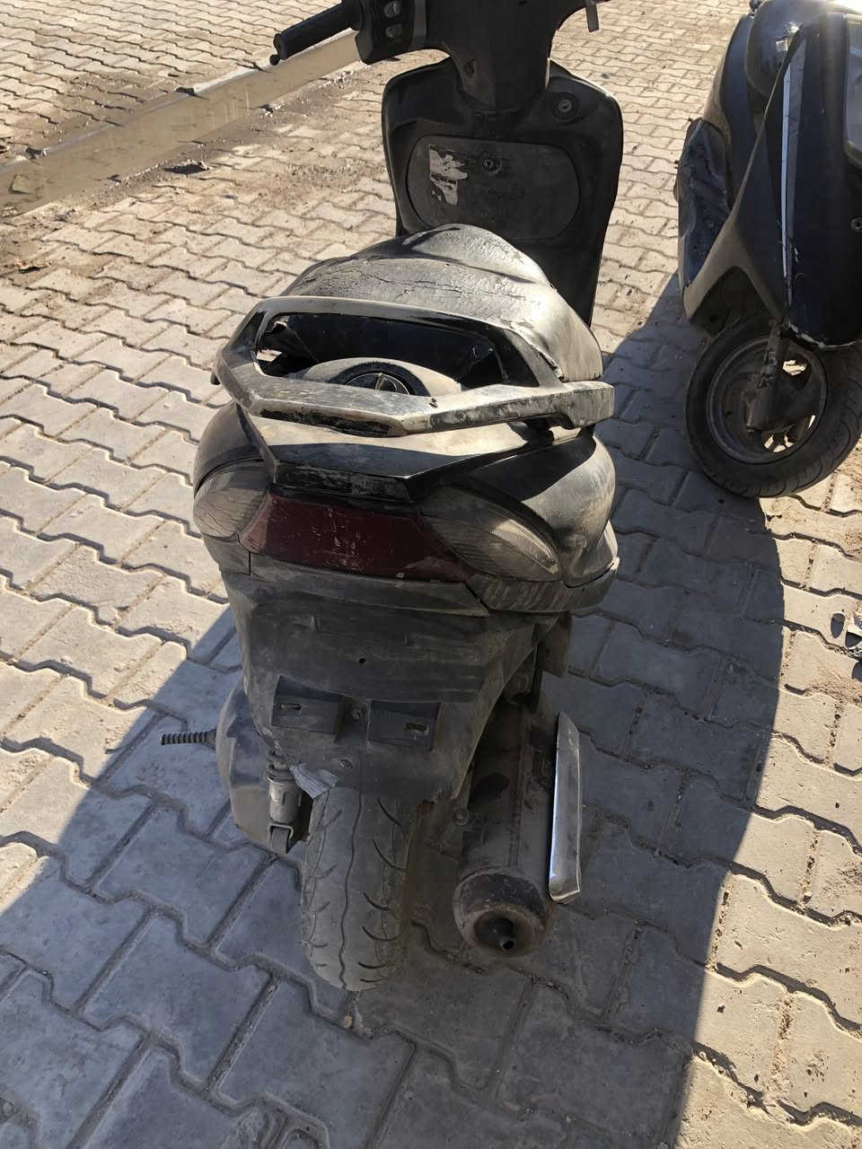 دراجه كوم حديد ثنينهن شغالات نواقص بصيطه بغداد الشعله مامتواجد ع نت ***********
