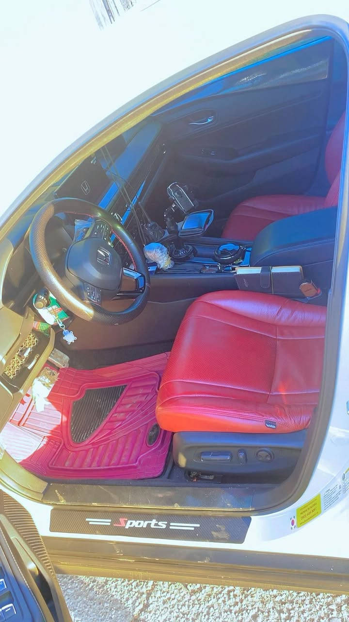 هوندا اكورد 2024سبورت هايبرد 
اللون الخارجي ابيض صدفي الداخل كشناتها ماروني ابلادي  
ايرباك ستيرن وبرده فقط او راحع سستم ابلادي شرط الفحص
تبديل بنيد فقط نفس اللون 

وارد امريكي 🇺🇸
 

- [ ] المسافة المقطوعه 30 الف
- [ ] :
- [ ] • ماتور 2000cc هايبرد
- [ ] • قير اوتوماتيك دكم 

- [ ] • بطارية ليثيوم
- [ ] • 212 حصان عزم قوي
- [ ] • شاشة كبيرة
- [ ] • كاميرا خلفيةن استيرن
- [ ] • مثبت سرعة
- [ ] • مانع انزلاق
- [ ] • استيرن متحرك
- [ ]  دخول ذكي 
- [ ] • إنارة ترحيبه 
- [ ] • شاحن تايبسي 
- [ ] • شاشة اعطال
- [ ] • هندبريك كهرباء
- [ ] • عداد ديجيتال
- [ ] اضوية امامية تورنج LED
- [ ] • اضوية خلفية LED
- [ ] • كشافات زنون LED
- [ ] • حساسات اضاءة
- [ ] • إنارة امامية تلقائية Auto
- [ ] • إضاءة امامية فل زنون LED 
- [ ] • حساسات مطر 
- [ ] • حساسات دخول الإنفاق
- [ ] • حساسات ضغط هواء الإطارات
- [ ] • اضاءة فل زنون LED
- [ ] • نظام صوتي مميز 
- [ ] • نظام GPS + خرائط
- [ ] • نافيجيشن
- [ ] • 3 أنظمة قيادة (eco, ev, sport،individual )
- [ ] • مري تعتيم
- [ ] • اوتو هولد 
- [ ] اوتو ستوب
- [ ] شاشه 7 انش
- [ ] • بلوتوث
• مدخل USB + AUX
بغداد البلديات ***********
السعر ١٩٥ ورقه بيهه مجال قليل جداً
