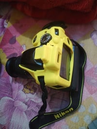 نيكون D3000 • عدسة 18-55 • زوم 70-300 سيگما