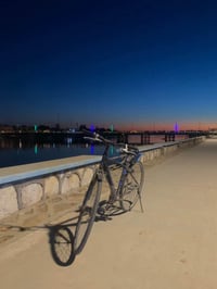 السلام علبكمبيع السعر ٦٠ وبيه مجال نضيف بيع مستعجل الله شاهد الشراي 07...