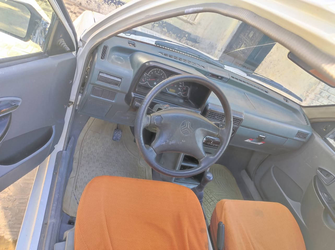 يالله للبيع سايبه موديل 2011 رقم كربلاء سياره حلوه وجاهزه مكينه وكير حداديه تخم تاير  كهربائيات كله جديد مكفوله من ضربه وصبغ مكان سياره بابل الاسكندريه السعر 33 شراي يتصل ماجاوب خاص ***********
