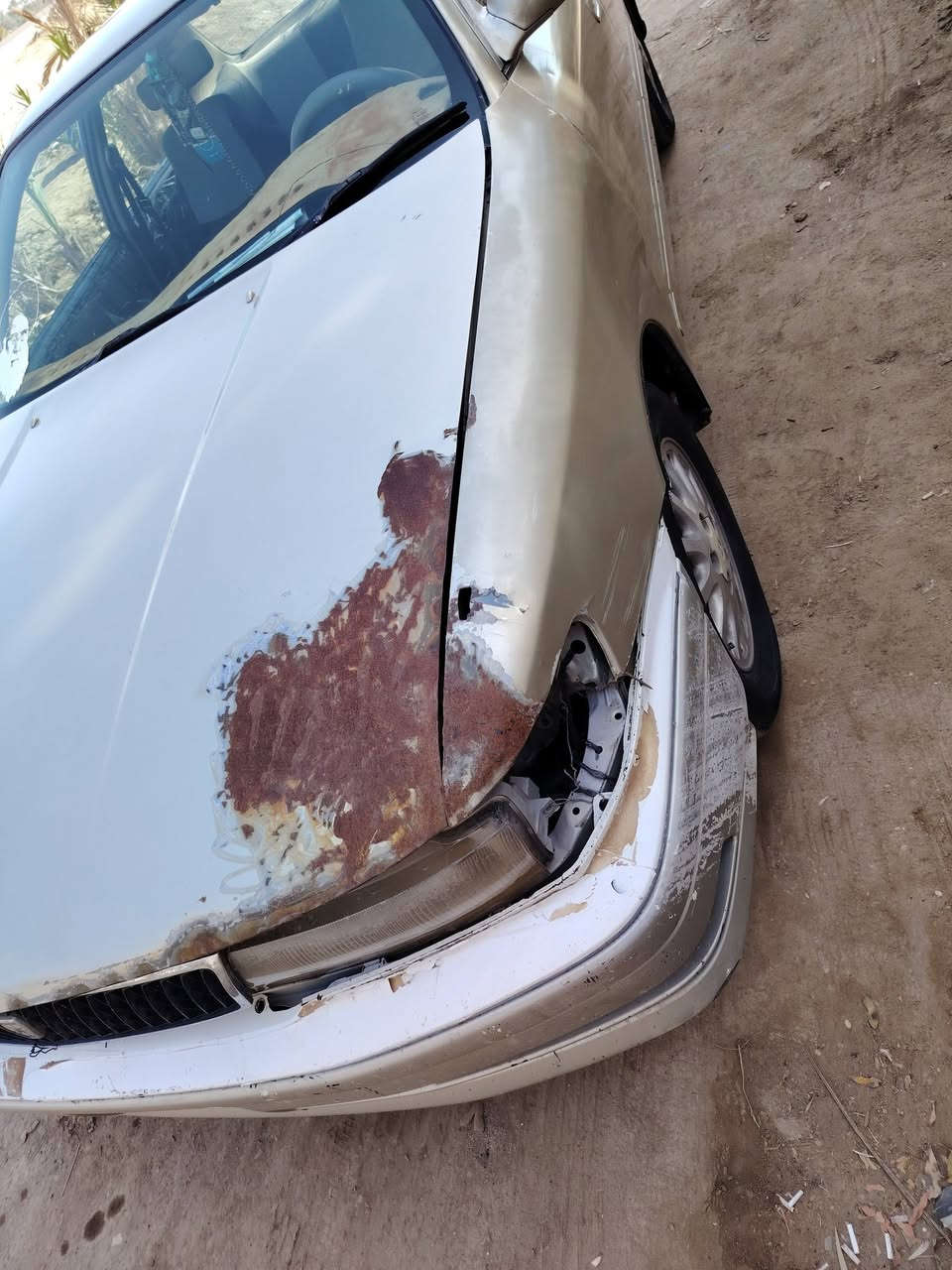 السلام عليكم شيزر موديل 94 بغداد مشروع وطني بسمي مكينه وكير لاكص ولانقل ولباقي مثل ماموضح بالصور مكان السيارة الدوانية السعر 38 وبيه مجال اتصال***********
