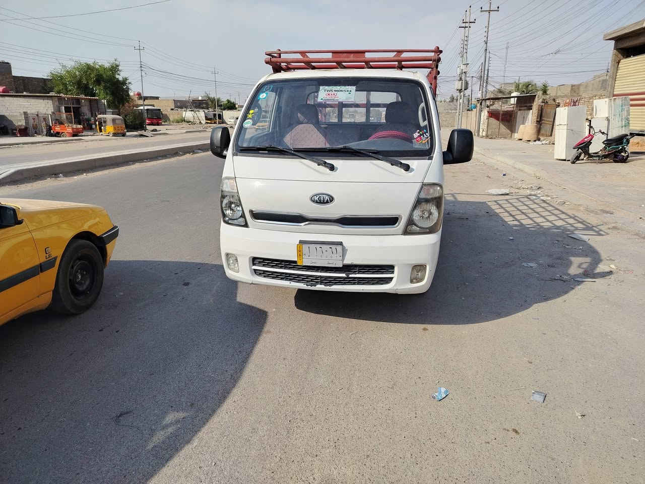 سيارة كيا حمل موديل ٢٠١٣
تخم تاير تبريد شغال
صدر جديد
باسمي تحويل ثاني يوم  الشراي يتصل***********
العنوان بغداد سبع قصور

