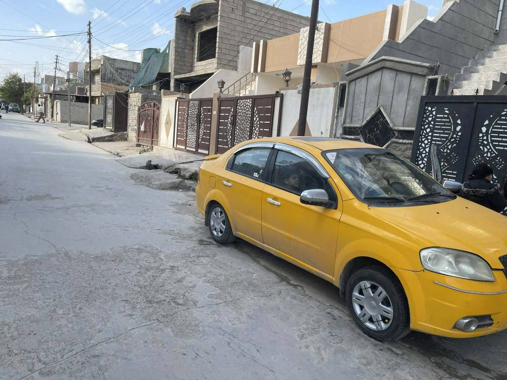 السلام عليكم للبيع شوفرليت افيو موديل 2011بيها 4قطع تبريد شغال فول اوتماتيك مكاني كركوك رقم كركوك سنوية لل 2027طالب عليها 50وبيها مجال وذا اكو مراوس هم اراوس حته اذا كية هم اراوس رقمي *********** كركوك, العراق
