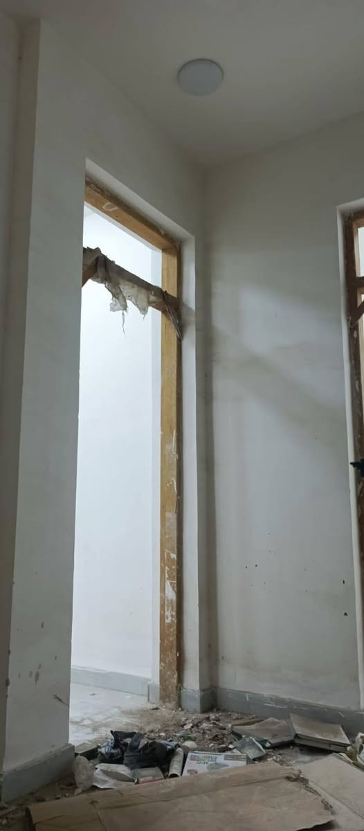 للاستثمار..... للاستثمار ✅
دار للايجار في حي اور 
على الشارع العام قرب سنتر حي اور مجاور ابو فدك 
يصلح 
معهد دراسي ....روضه اهليه .... مختبرات طبيه ... شركه توصيل ومخزن.... الى أخره 
بناء 2026 ✅
الطابق الاسفل ( غرفه ومطبخ واستقبال وهول ) 
الطابق الثاني (اربع غرف كبيرة ) 
للإستفسار   ***********
