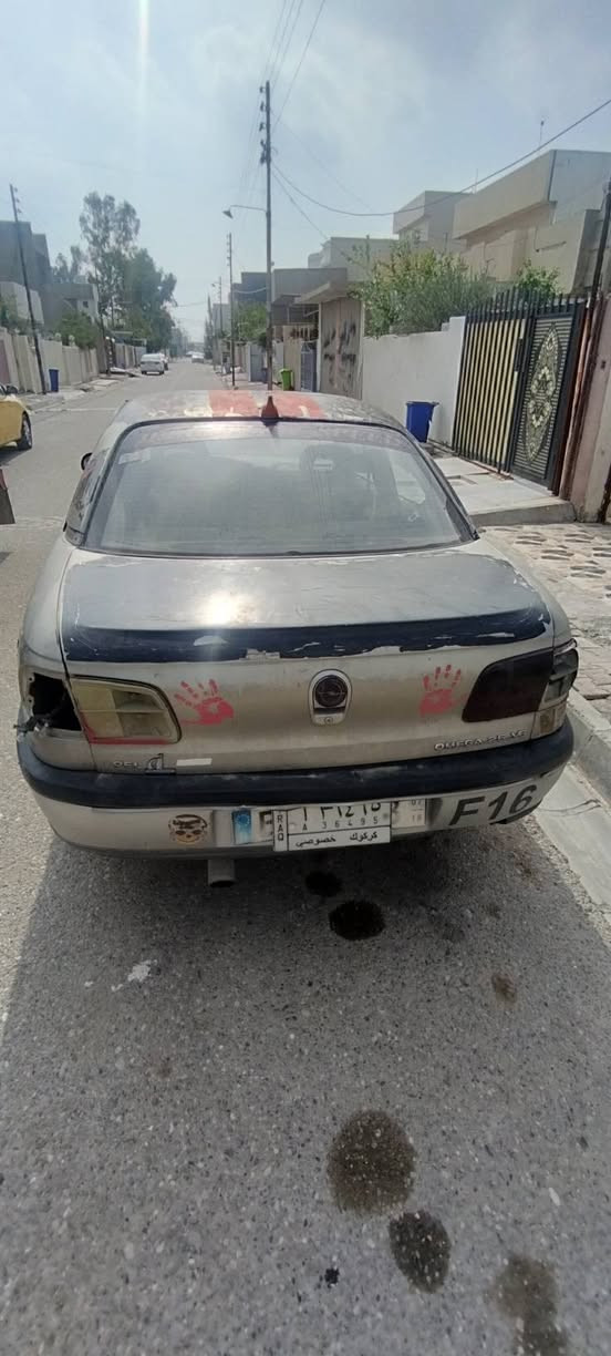 سلام عليكم سياره اوبل بزون موديل 97 كير محرك بطه 2ونص ديلكو عربانه خلفيه شد جديد منضومه تبريد كامله بس شحن غاز كهربائية فول عل بلاد حته الجداحه شغال  السياره صاحبه موجود بكركوك رقمه مشروع وطني بس ماموجه صاحبه بكركوك اسمه الكامل موجود بل واجه سياره خير من الله جاي اطلع بيه محافضات المكان كركوك حي الاسرئ مفقودين السعر 18بي مجال قليل رقم الهاتف ***********

